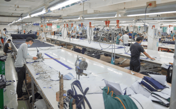 Solar System for Textile Industry in Lahore – Complete Guide 2026